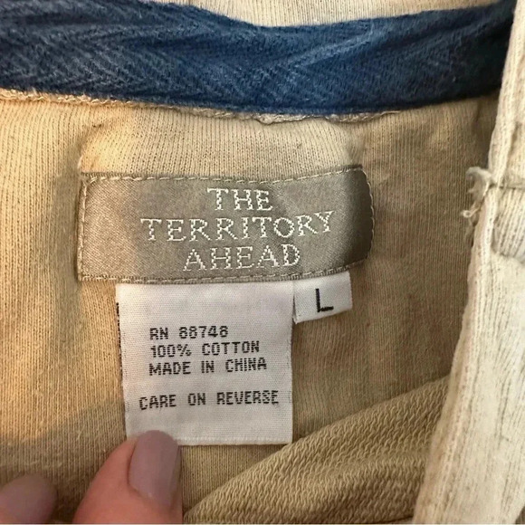 The Territory Ahead Men’s Vintage Button Up Pullover Hoodie - Picture 4 of 5